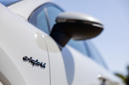 Test: Porsche Cayenne Coupe E-Hybrid 470Ps